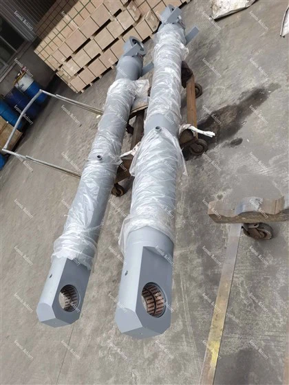 EX1200 Face Shovel Bucket Cylinder
